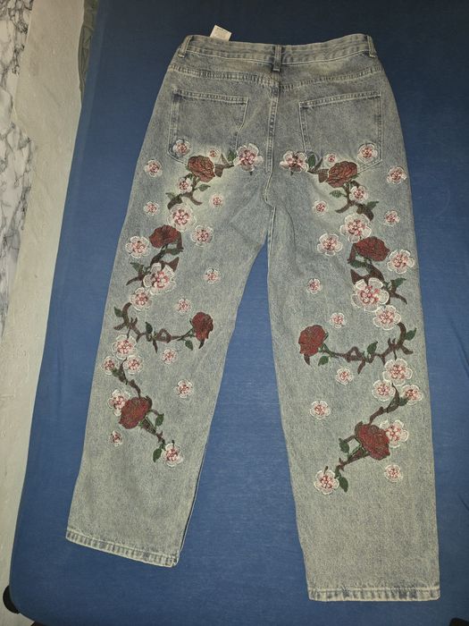 Blugi baggy cu model floral