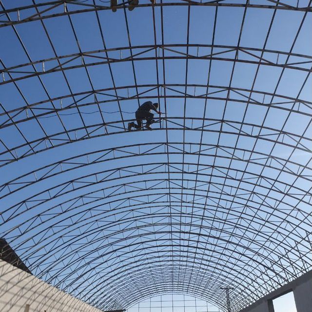 Katta hajimdagi tom va naveslar O'zbekiston bo'ylab narxlar kelishamiz