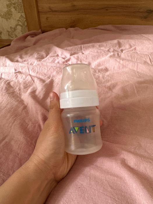 Бутылочка для ребенка Авент