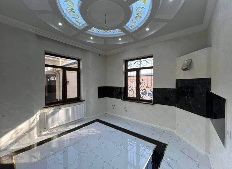 Продаётся дом на Центр Луначарского