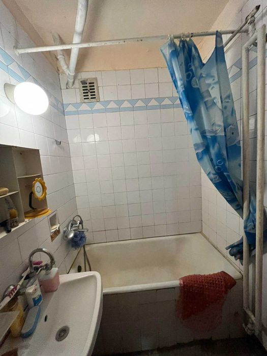 Дава се под наем  в Бургас, Център - 20 кв.м за 153 € - Снимка #3