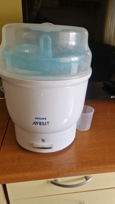 2 броя Стерилизатори на Филипс Авент