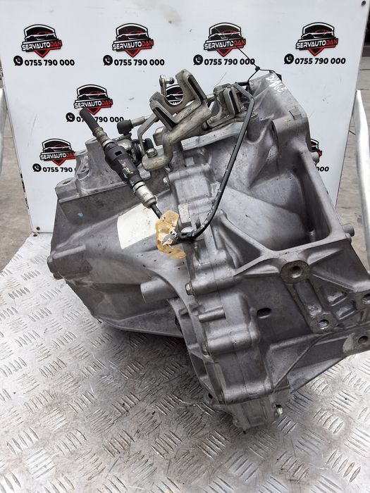 cutie viteza manuala dodge caliber (2006->) 2.0 motorina 2010