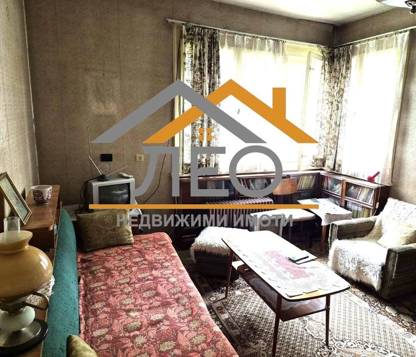 Продава се Къща в Севлиево - 180 кв.м за 567 €/кв.м - Снимка #4