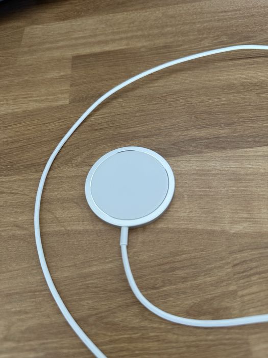 Incarcator Wireless Apple Mag Safe