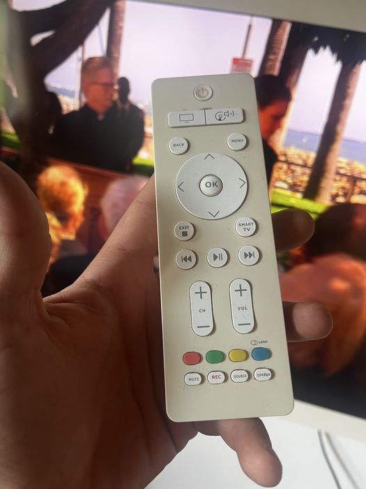 Tv ikea diagonala  108cm