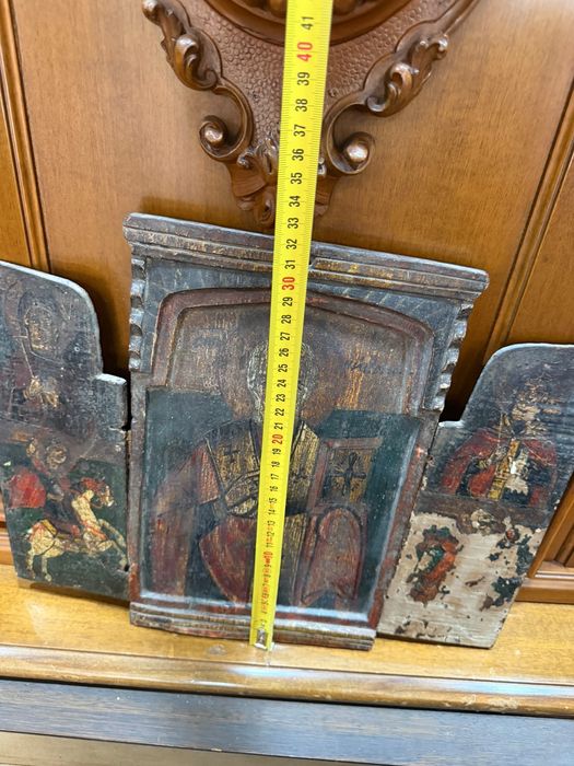 Icoana religioasa triptic