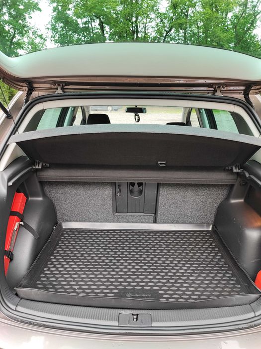 Volkswagen  GOLF PLUS  TDI 1.6 / 105 CP