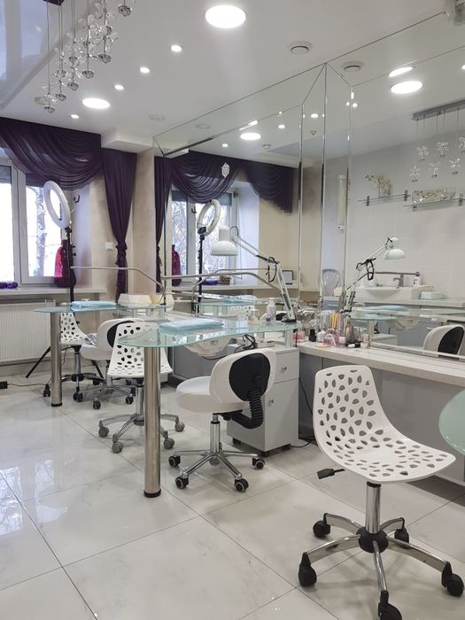 Продаётся салон красоты