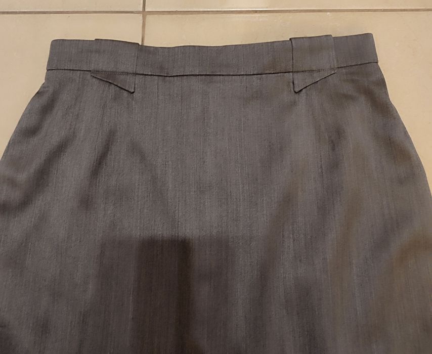 ESCADA Marg Ley 58% Wool -Истинско бижу за ценители