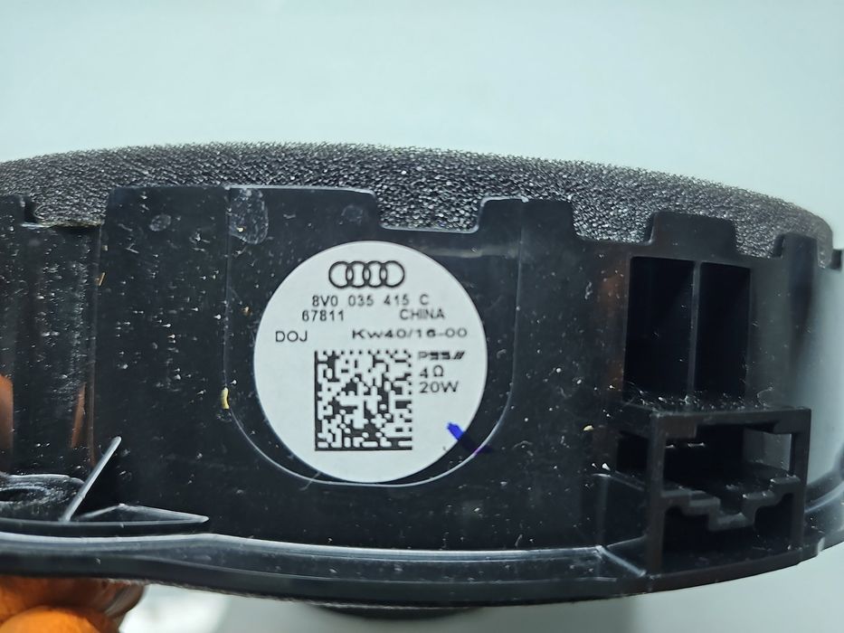 Boxa stanga fata AUDI Q2 (GAB) [ Fabr 2016-prezent] 8V0035415C