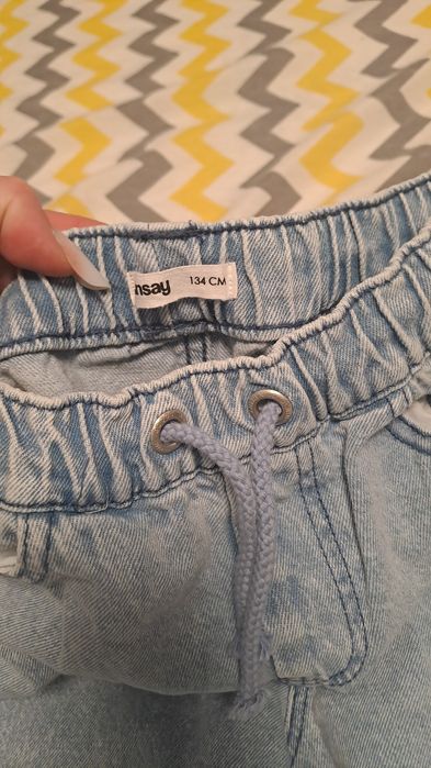 Blugi  8/9  ani 134cm