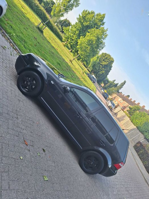 Vw Golf 1.9 TDI AXR
