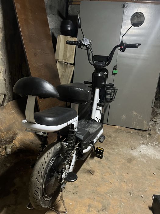 Электроскутер happy