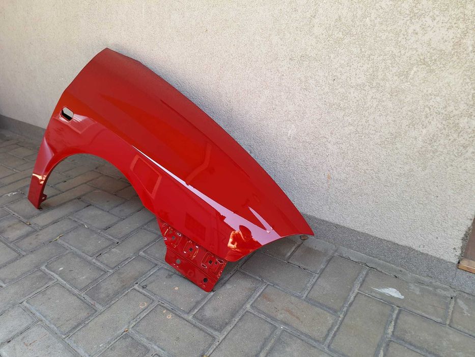 Aripa Fata Dreapta Seat Ibiza 2002-2008 Vopsita Rosu