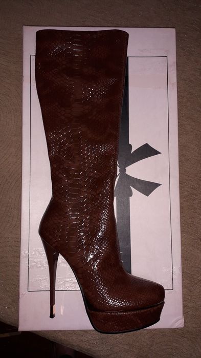 Батильёны лакированные.