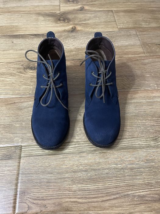 Продам замшевые ботинки De’Marche 39 размер