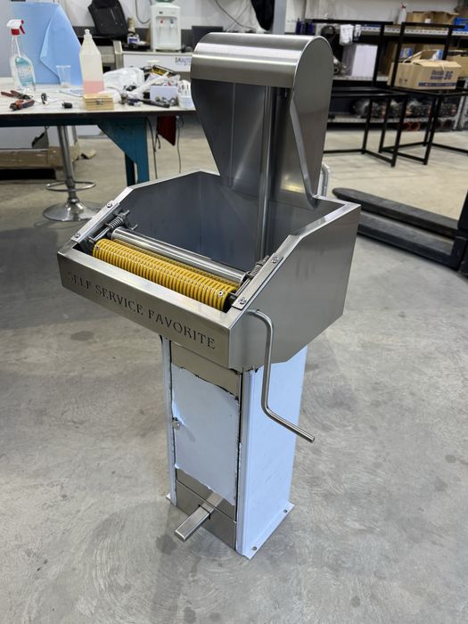 Чешма за автомивка на самообслужване мивка изцеждане на кърпи