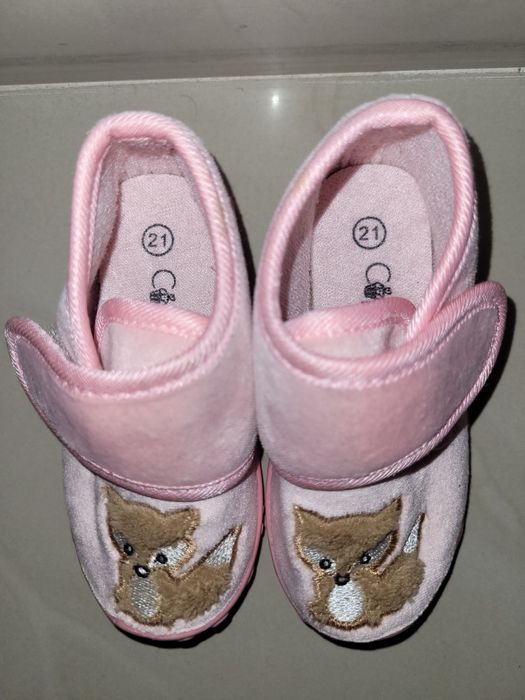 Розови пантофки, 21 номер