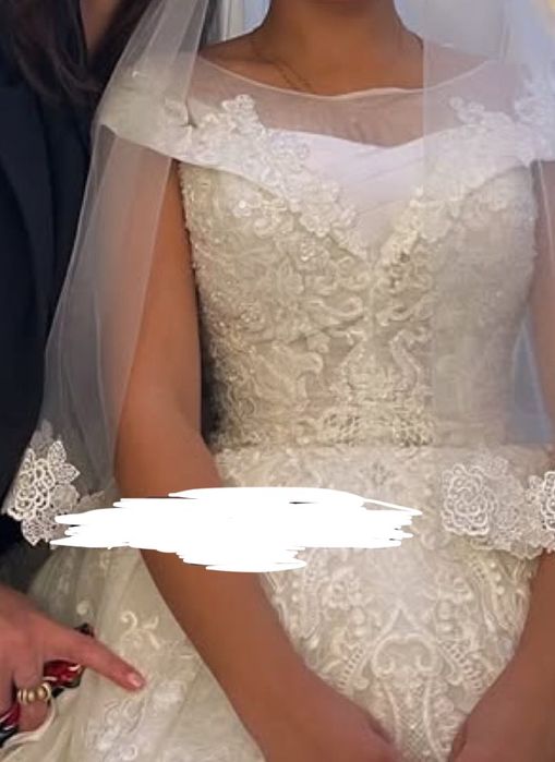 Свадебное платье