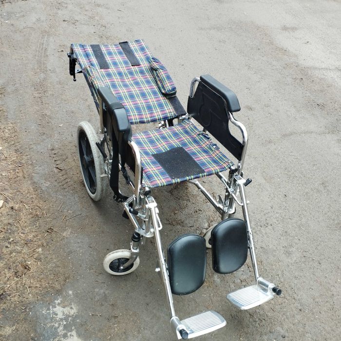 Инвалидная коляска
