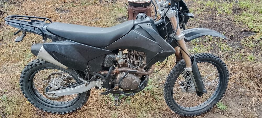 Продам эндуро 250
