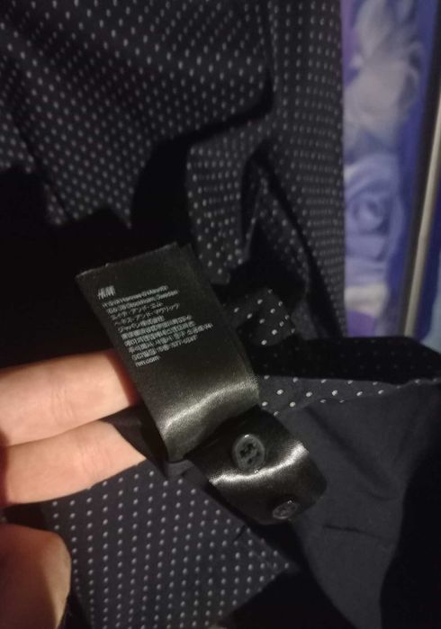 Camasa femei H&M, marimea 36/S, neagra cu imprimeu cu puncte albe