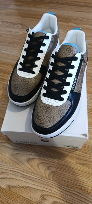 Нови оригинална маратонки обувки Guess VENKO мъжки 43 номер