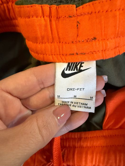 NIKE SPORTSWEAR WOVEN TROUSERS
Olive green  мъжка долница