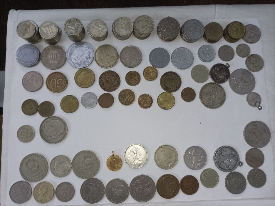 Коллекция монет разных стран