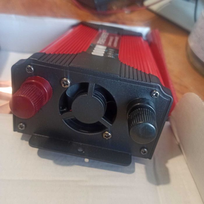 Invertor 1000 w  unda modificata