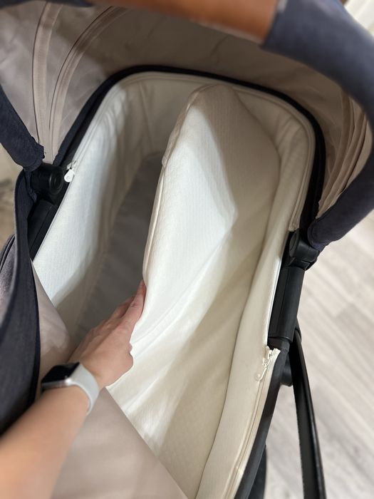 Продам коляску Cybex CBX Leotie Lux 2 в 1