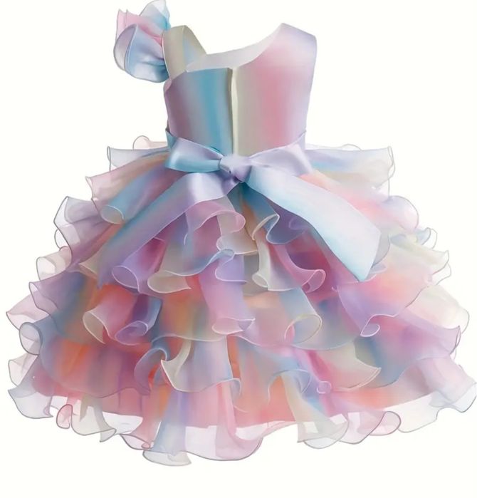 Красивое пышное платье