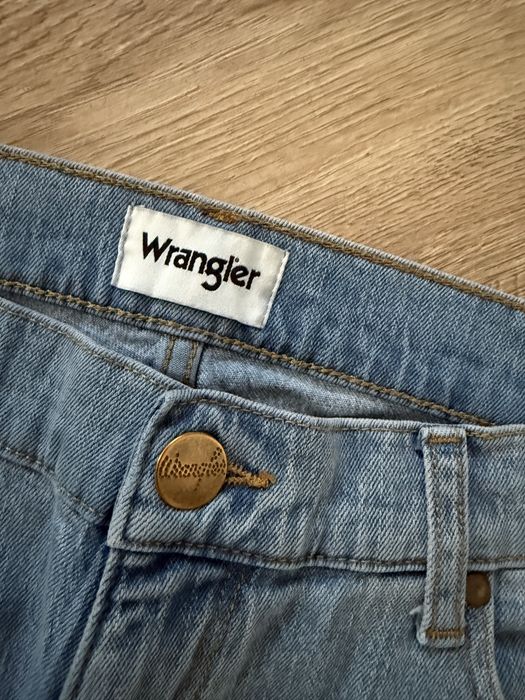 Blugi WRANGLER Larston Albastru Barbati | Marime 32 x 32 (Talie 86 cm)