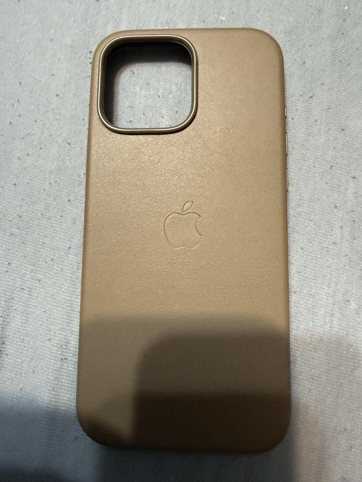 Husa piele iphone 16 pro max originala