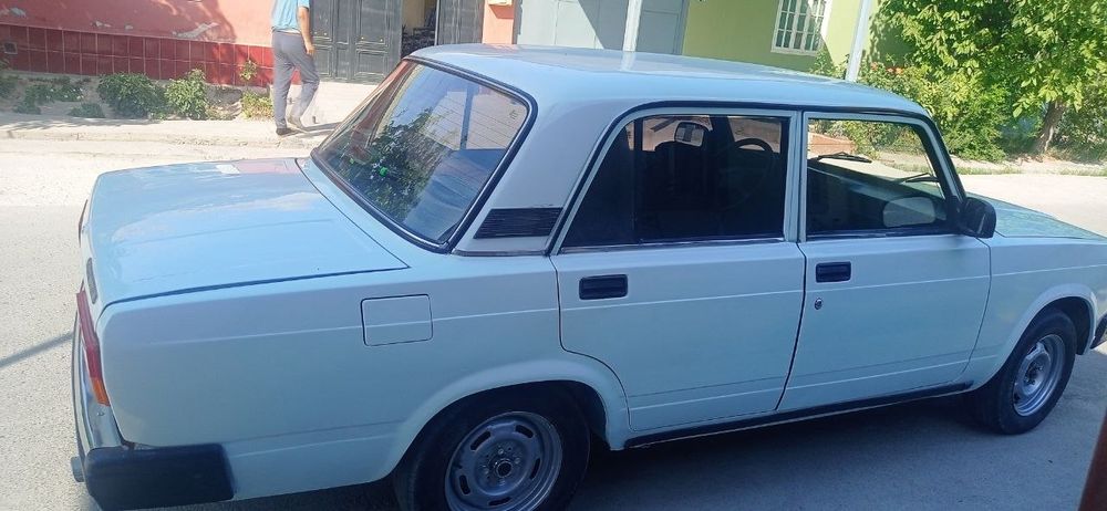 Ваз 2107 сотилади