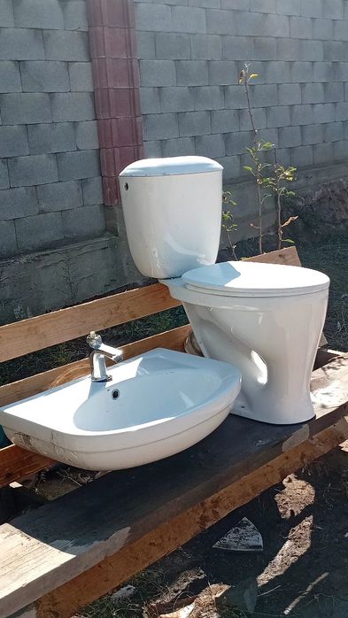Унитаз в комплекте