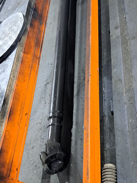 REPARATII CARDANE camioane si autoutilitare