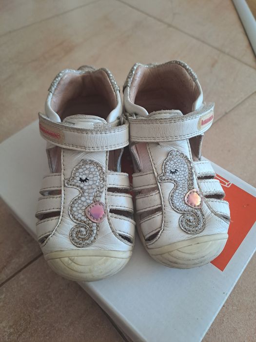 Бебешки обувки, сандали