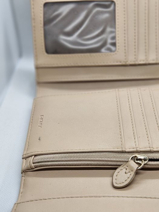 DKNY Оригинално портмоне