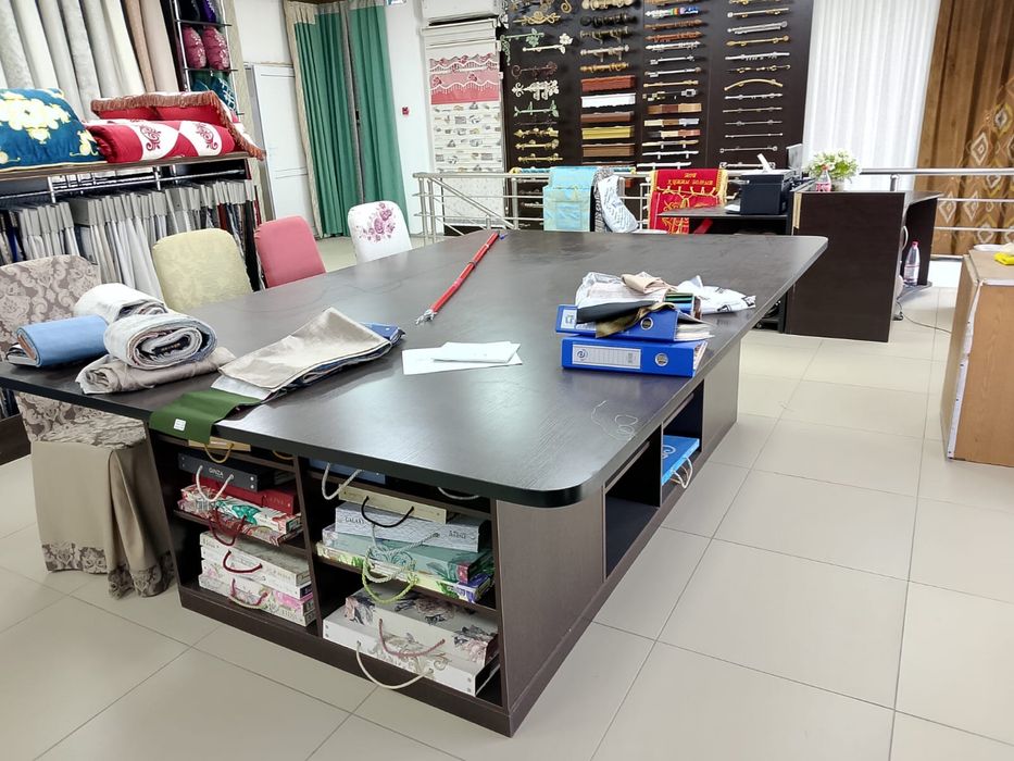 Мебель для салона штор