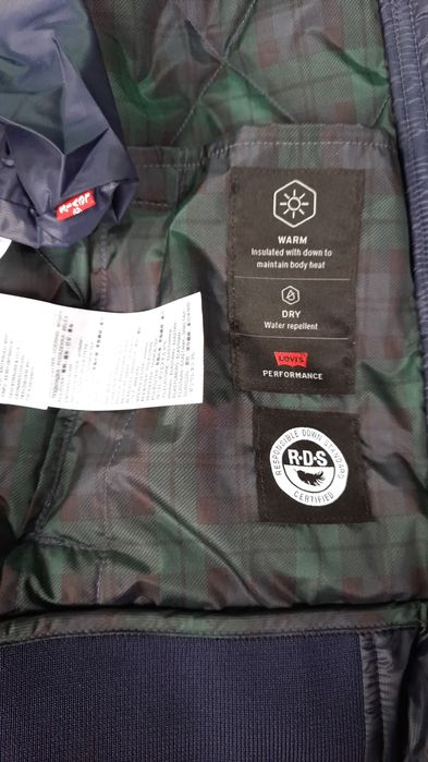 Greaca dama puf marca Levi 's