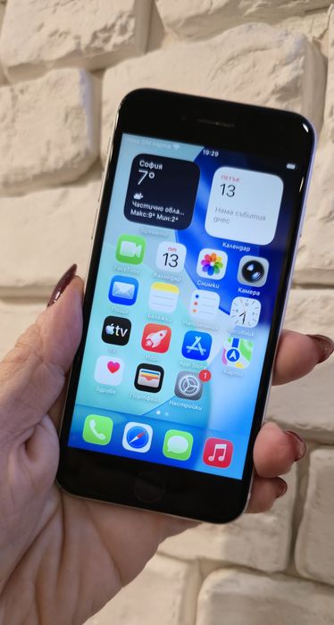 Iphone SE 2020 като нов