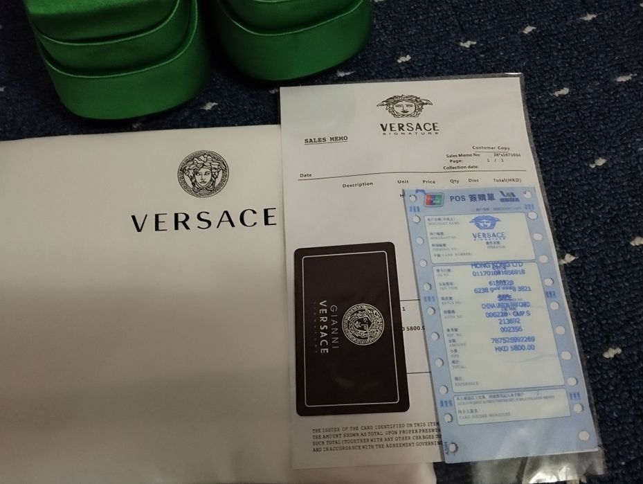 Versace oyoq kiyim