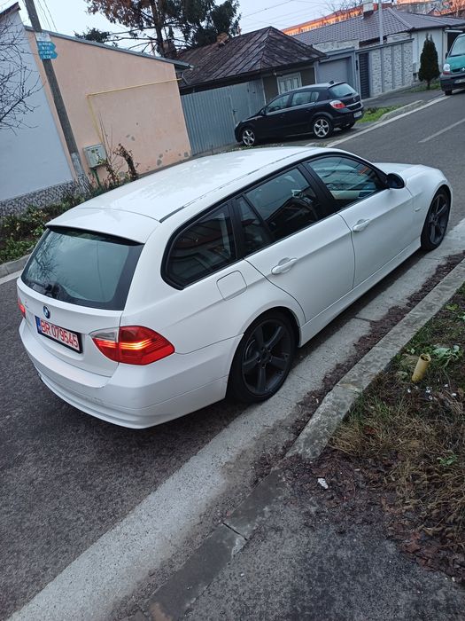 BMW seria 3  320  E91   M47 anul 2006
