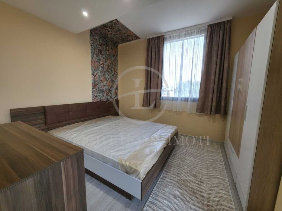 Продава се Тристаен апартамент в Пловдив, Каменица 2 - 90 кв.м за 1889 €/кв.м - Снимка #6