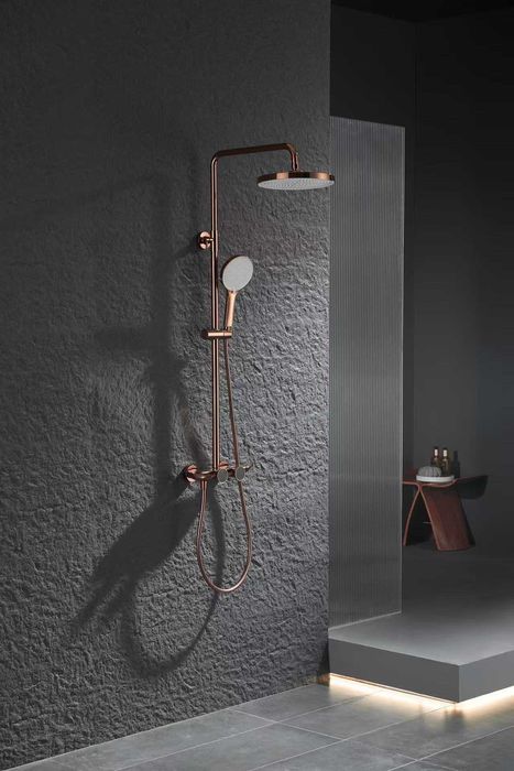 Интелигентна душ система Rose Gold с термостат и LED дисплей D47