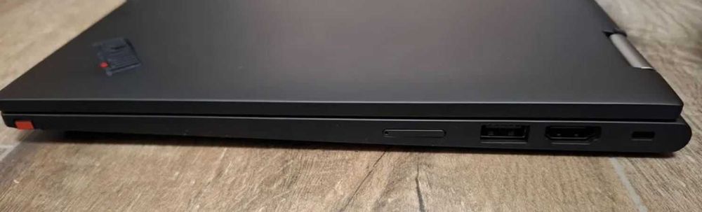 Lenovo ThinkPad X13 Yoga 2-1 Gen 5 Intel Ultra 5 135U vPro® тъчскрийн - Microsoft Office Pro Plus 2024
