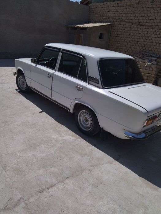 Сотилади Ваз 21011