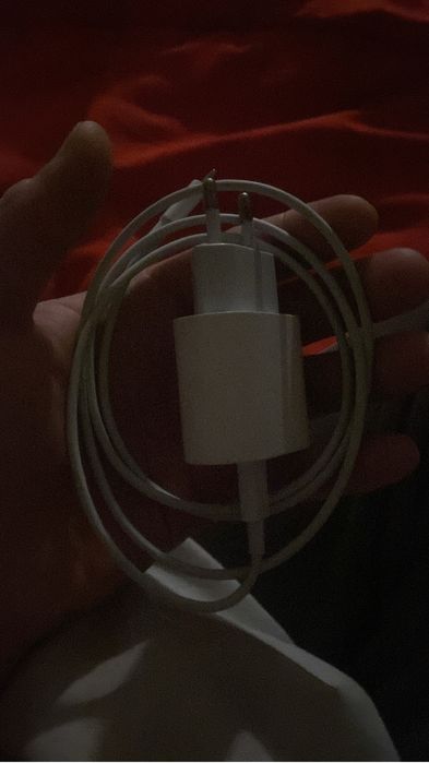 Зарядка на айфор